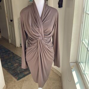 Lisa de Mondesir-dress/tunic